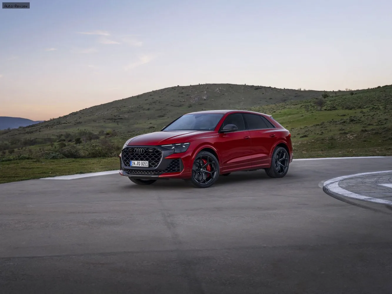 Audi RSQ8 RSQ8 (4M, facelift 2024) performance 4.0 TFSI V8 (640 лс) Mild Hybrid quattro tiptronic 2024 -