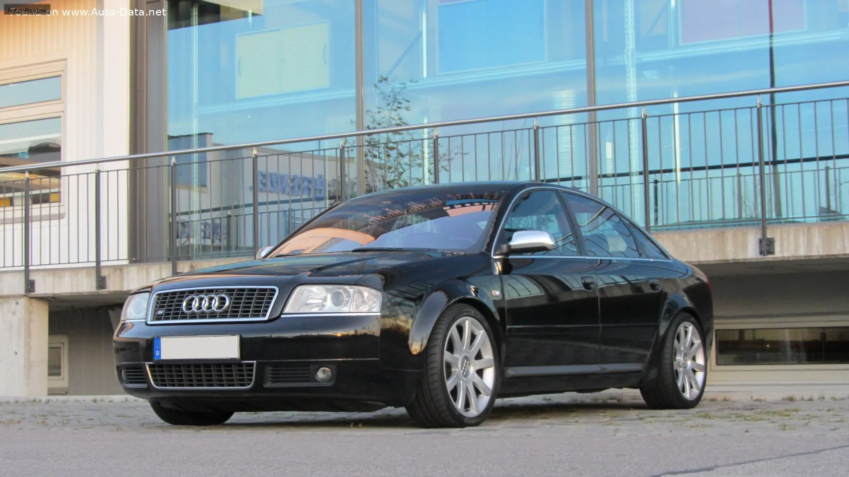 Audi S6 S6 (4B,C5) 4.2 V8 (340 лс) quattro 1999 - 2005 — фото 3