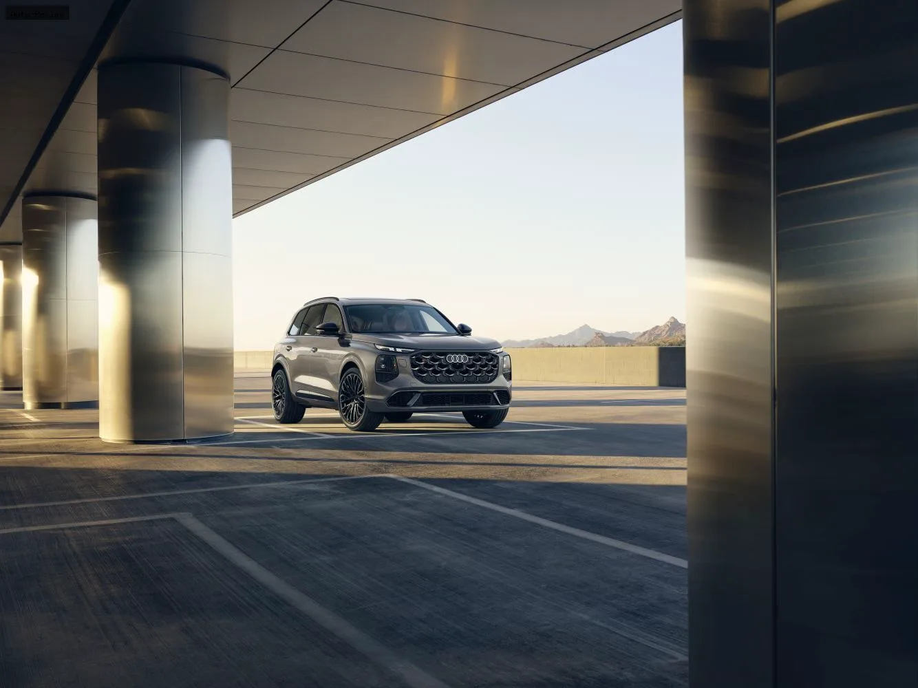 Audi SQ7 SQ7 (G8) 4.0 TFSI V8 (591 лс) quattro tiptronic 7 seats 2026 -
