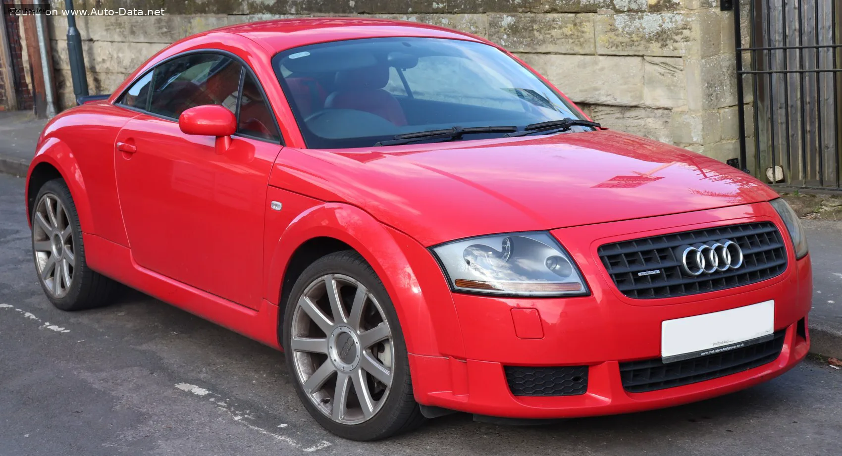 Audi TT TT Roadster (8N, facelift 2000) 1.8 T (180 лс) quattro 2000 - 2006