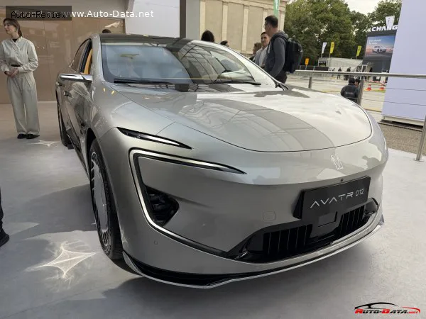 Avatr 12 012 Limited Edition 93.4 kWh (547 лс) Dual Motor AWD 2024 - — фото 2