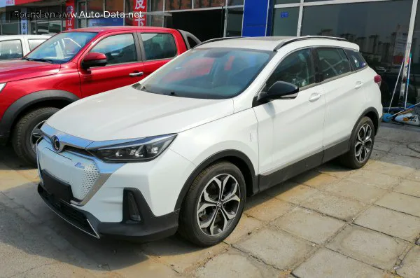 BAIC Senova X55 Senova X55 II BJEV EX5 61.8 kWh (218 лс) Electric 2019 - — фото 2