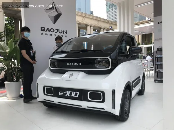 Baojun E300/KiWi EV E300 31 kWh (54 лс) Electric 2020 - 2021 — фото 4