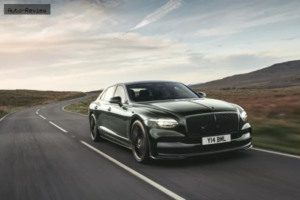 Bentley Flying Spur Flying Spur IV (facelift 2026) 4.0 V8 TFSi (782 лс) Ultra Performance Hybrid AWD DCT 2026 - — фото 2