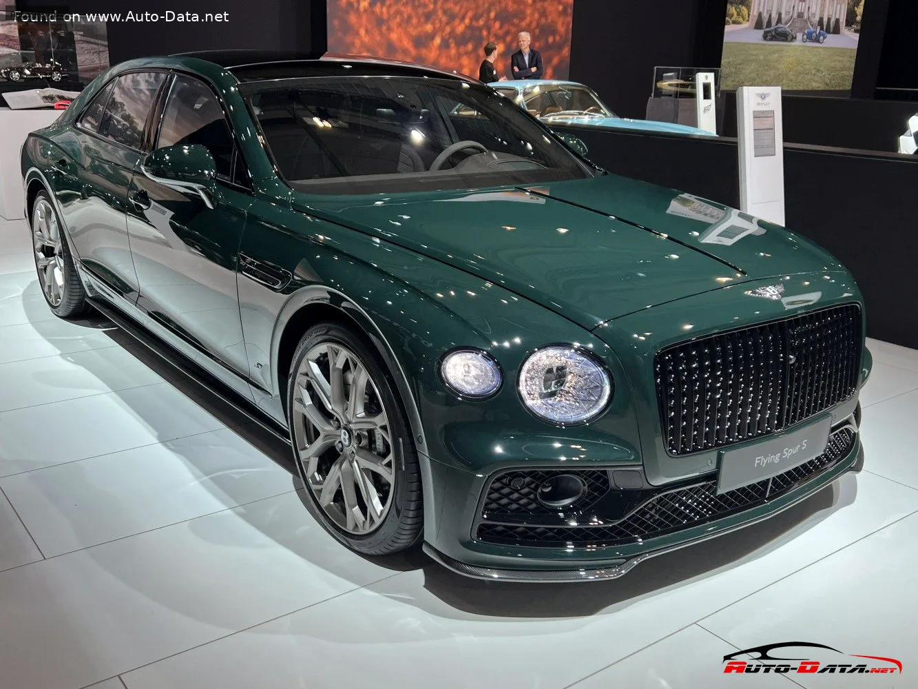 Bentley Flying Spur Flying Spur III Hybrid 2.9 V6 (544 лс) AWD Automatic 2021 - 2024 — фото 3