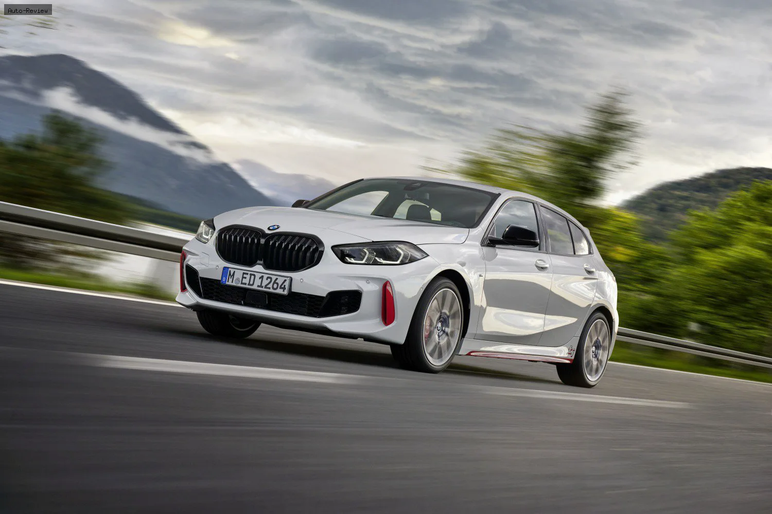 BMW 1 Серии 1 Серии Hatchback (F40) 128ti (265 лс) Steptronic Sport 2020 - 2024 — фото 3