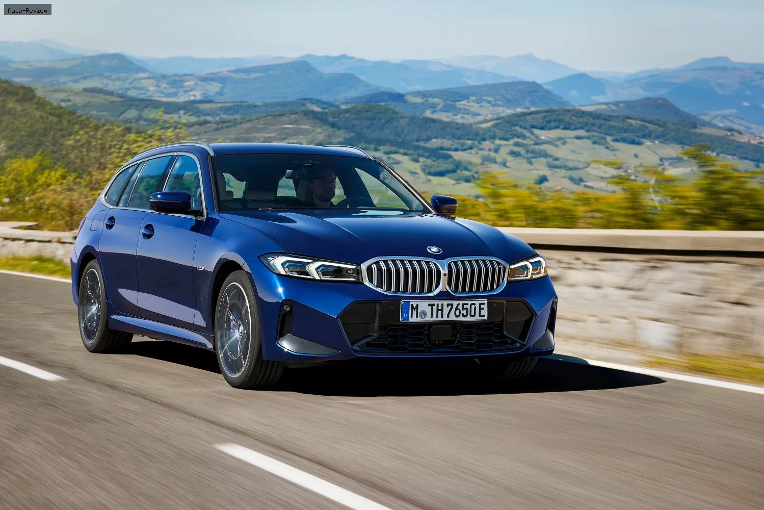 BMW 3 Серии 3 Серии Sedan (G20 LCI, facelift 2022) 330d (286 лс) Mild Hybrid Steptronic 2022 - 2024