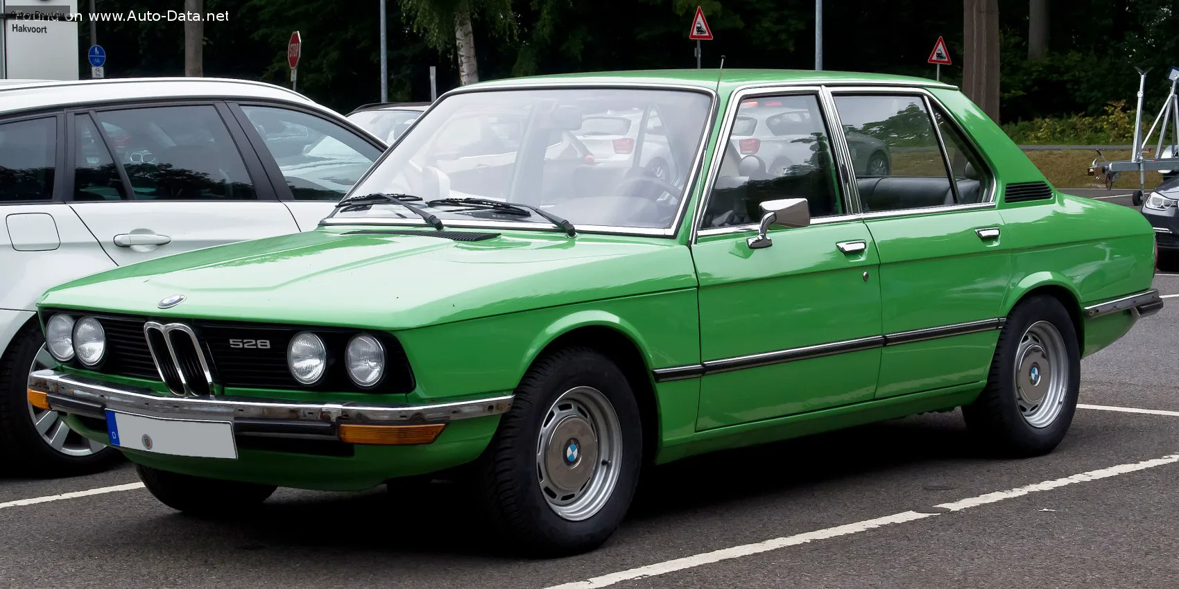 BMW 5 Серии 5 Серии (E12) 520 (115 лс) 1972 - 1975 — фото 3