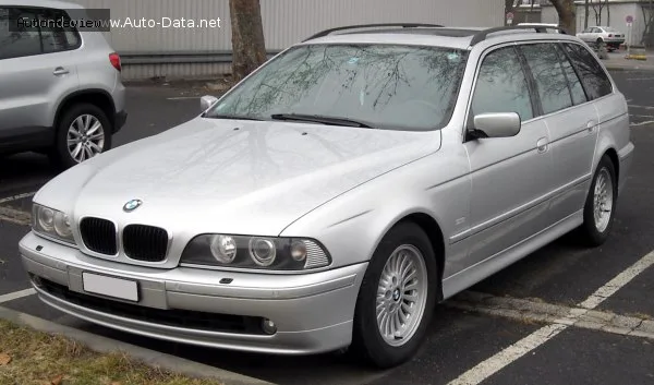 BMW 5 Серии 5 Серии Touring (E39, Facelift 2000) 530i 24V (231 лс) Steptronic 2000 - 2004 — фото 2