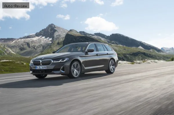 BMW 5 Серии 5 Серии Sedan (G30 LCI, facelift 2020) 530i (252 лс) Mild Hybrid Steptronic 2020 - 2022 — фото 4