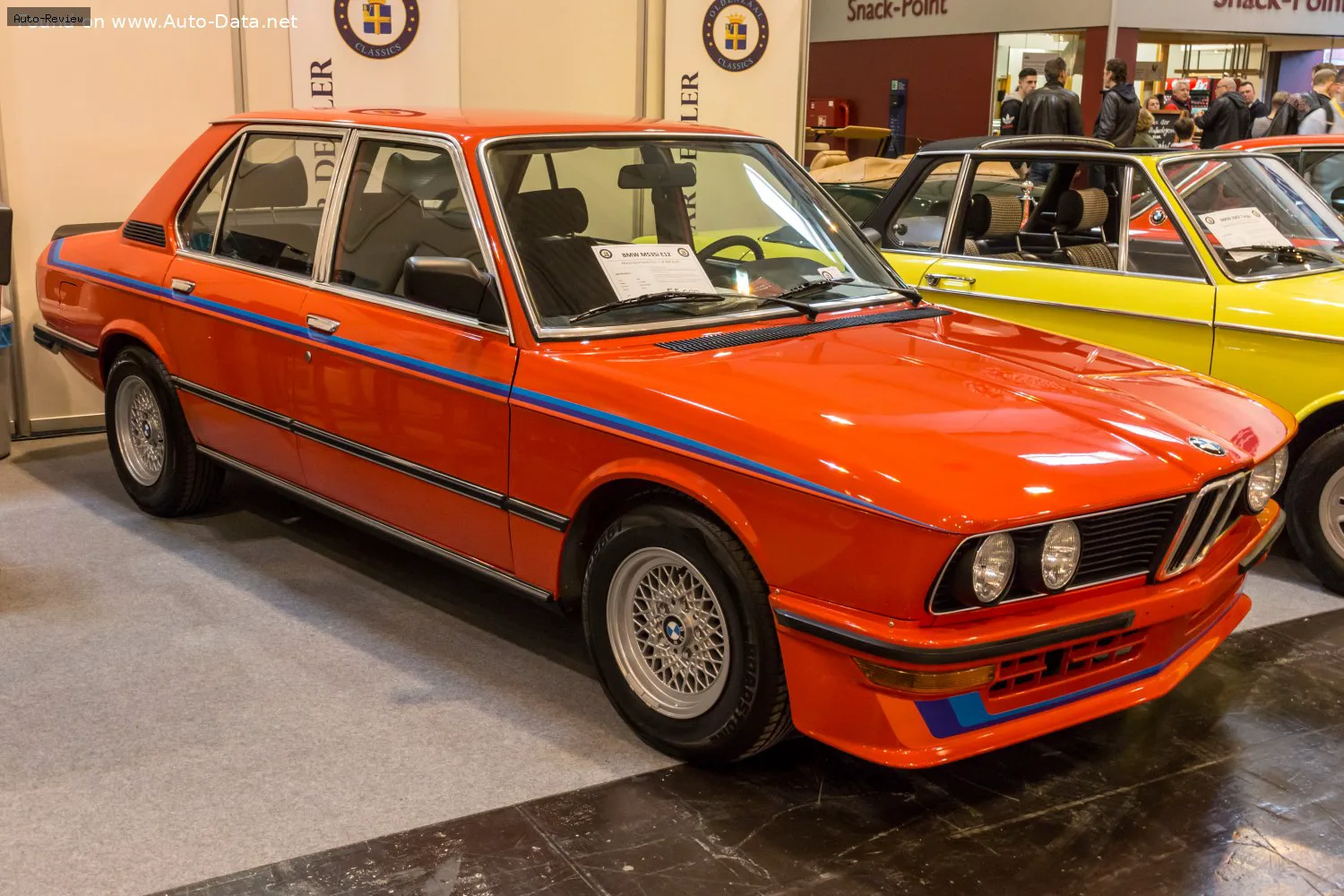 BMW 5 Серии 5 Серии (E12, Facelift 1976) M535i (218 лс) 1980 - 1981