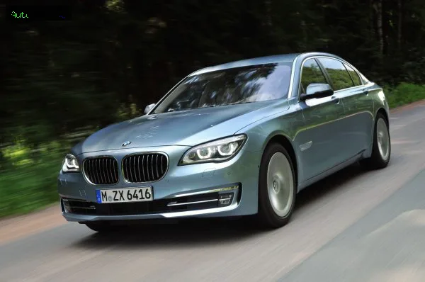 BMW 7 Серии 7 Серии ActiveHybrid Long (F02h LCI, facelift 2012) ActiveHybrid 3.0 (354 лс) Steptronic 2012 - 2015 — фото 2