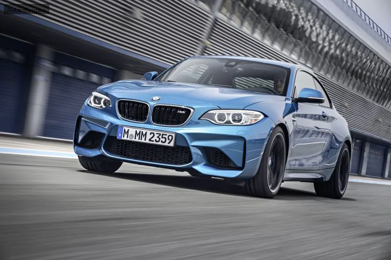 BMW M2 M2 coupe (F87) 3.0 (370 лс) DCT 2015 - 2018 — фото 2