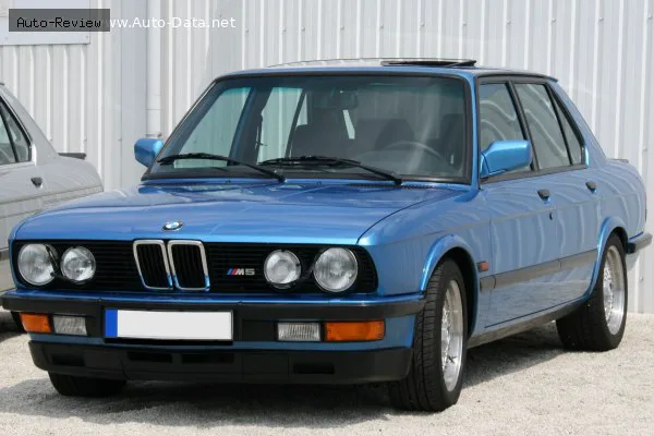 BMW M5 M5 (E28) 3.5 (286 лс) 1985 - 1987 — фото 2