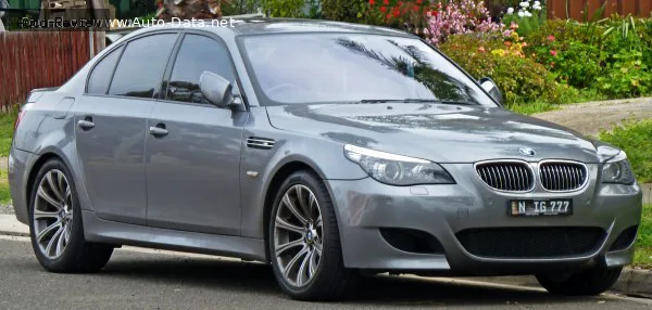 BMW M5 M5 (E60 LCI, facelift 2007) 5.0 V10 (500 лс) 2007 - 2010 — фото 2