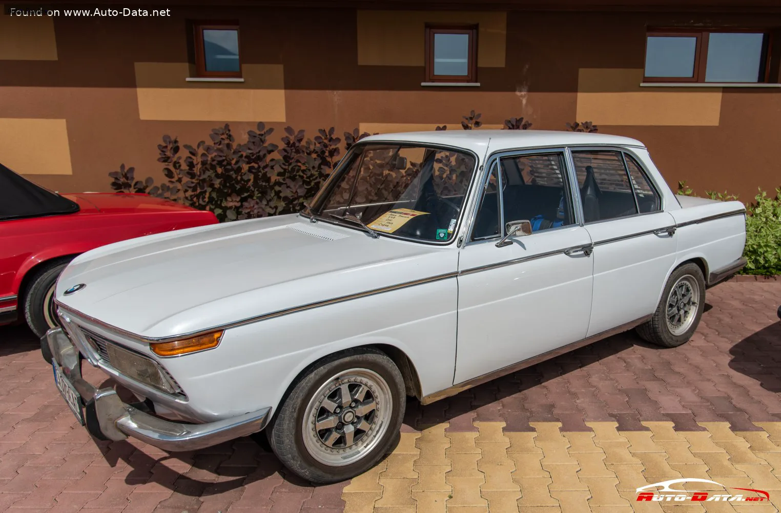 BMW Новый класс Новый класс 2000 (100 лс) Automatic 1966 - 1972