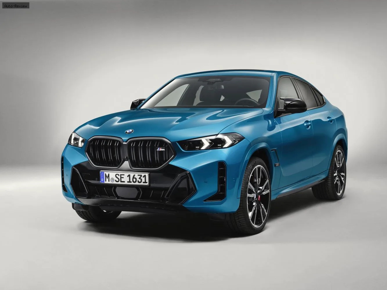 BMW X6 X6 (G06 LCI, facelift 2023) 40d (352 лс) Mild Hybrid xDrive Steptronic 2023 -