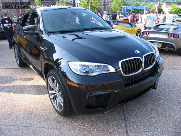 BMW X6 M X6 M (E71 facelift 2012) 4.4 V8 (560 лс) Steptronic 2012 - 2014 — фото 2