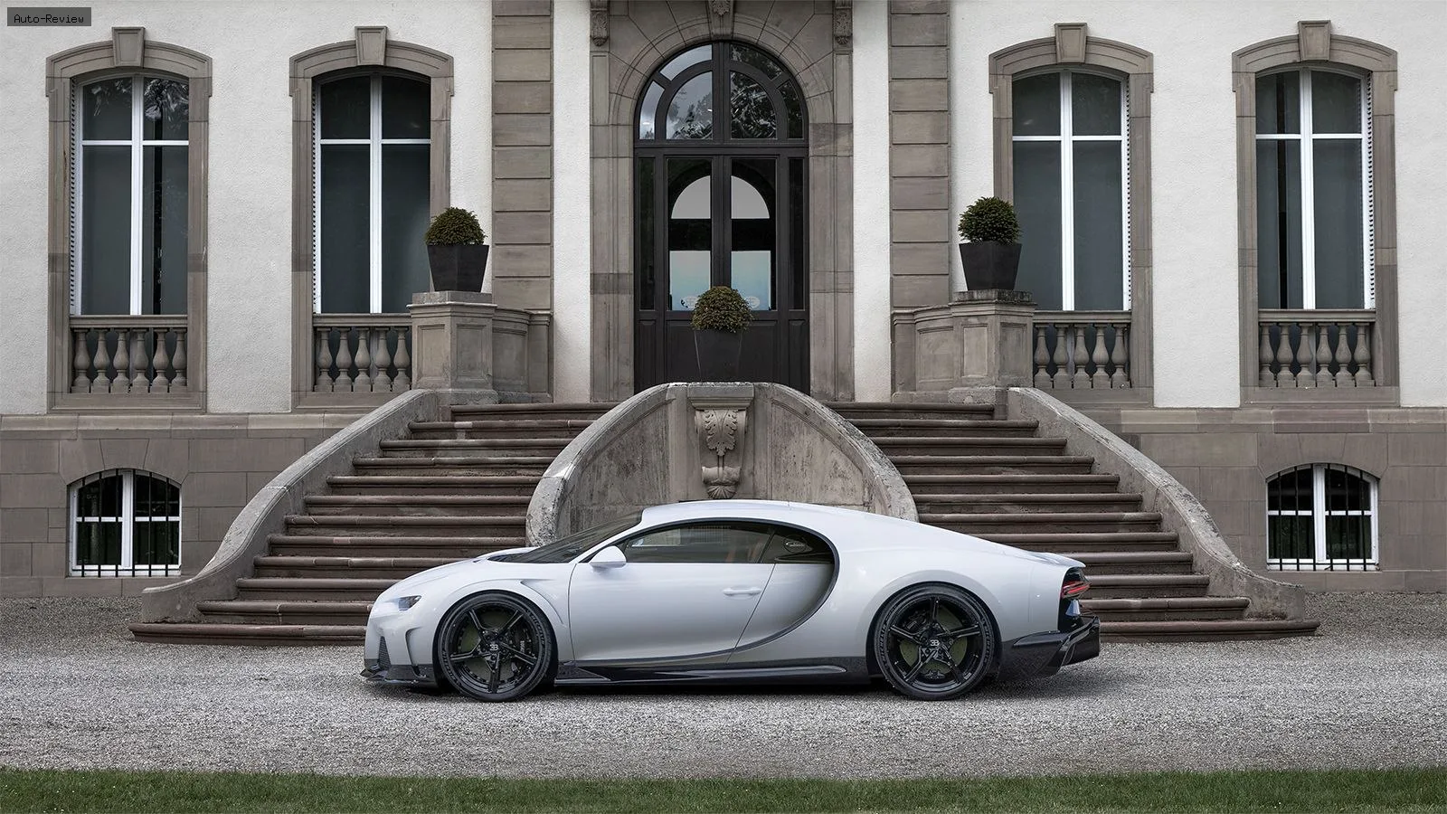 Bugatti Chiron Chiron Super Sport 8.0 W16 (1600 лс) AWD DSG 2021 -