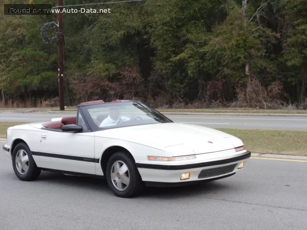 Buick Reatta Reatta Convertible 3.8 i V6 (173 лс) 1990 - 1991 — фото 2