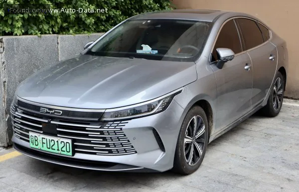BYD Destroyer 05 Destroyer 05 DM-i 1.5L 18.3 kWh (197 лс) Plug-in Hybrid E-CVT 2022 - — фото 2