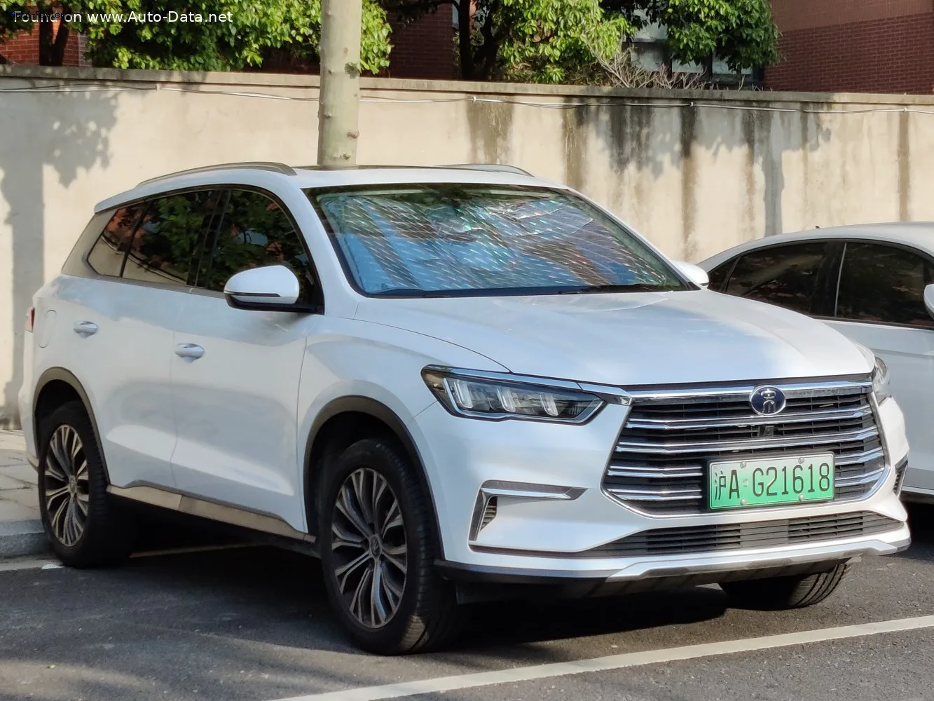 BYD Song Song Pro DM 1.5T (473 лс) 4WD DCT 2019 - 2022