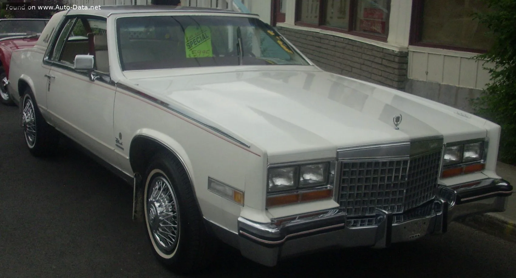 Cadillac Eldorado Eldorado X 5.7 V8 (170 лс) Hydra-Matic 1980 - 1980