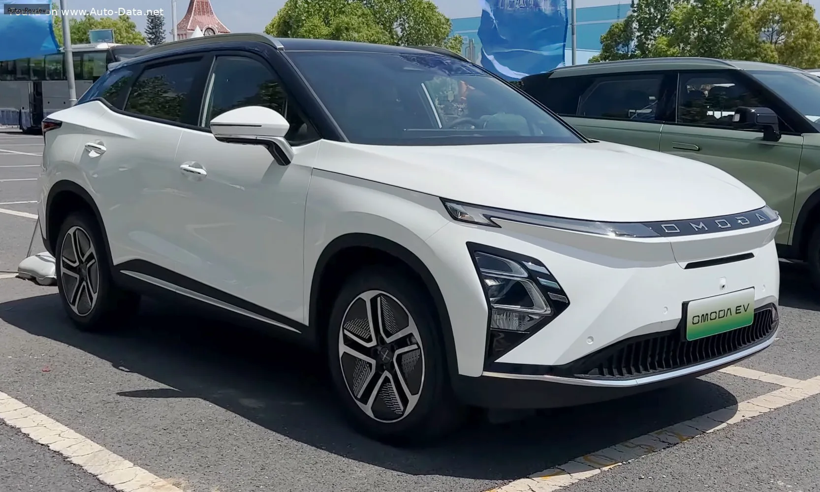 Chery Omoda 5 Omoda 5 E5 61 kWh (204 лс) Electric 2024 -