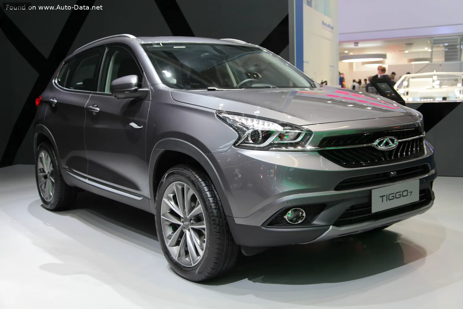 Chery Tiggo 7 Tiggo 7 I 1.5T (147 лс) DCT 2016 - 2018