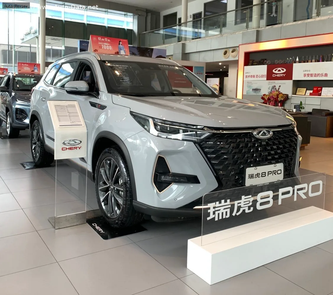 Chery Tiggo 8 Tiggo 8 I (facelift 2022) Pro 390TGDI (254 лс) 4WD DCT 7 Seat 2022 - 2025