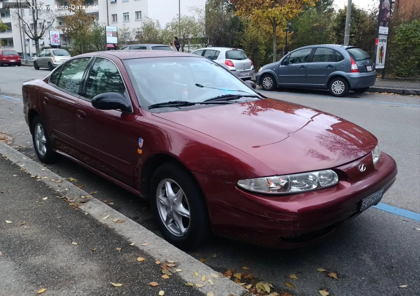 Chevrolet Alero Alero (GM P90) 2.4 i 16V (141 лс) Automatic 1999 - 2001