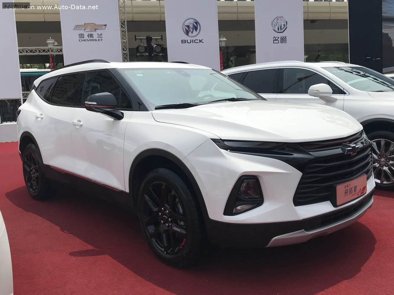 Chevrolet Blazer Blazer (2019) RS 650T (237 лс) 4WD HYDRAMATIC 7 Seat 2020 - 2022