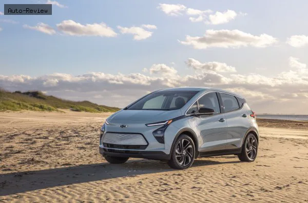 Chevrolet Bolt EV Bolt EV I (facelift 2021) 65 kWh (200 лс) 2021 - 2023 — фото 2