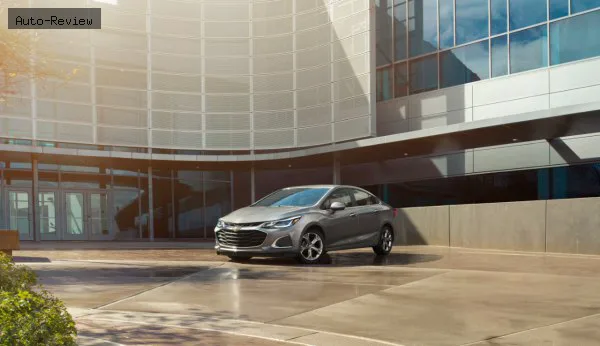Chevrolet Cruze Cruze Hatchback II (facelift 2019) Premier 1.4 Turbo (153 лс) Automatic 2018 - — фото 2
