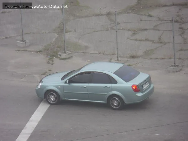 Chevrolet Lacetti Lacetti Sedan 1.8 i 16V (122 лс) Automatic 2004 - 2009 — фото 3