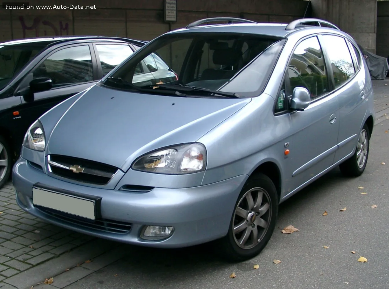 Chevrolet Rezzo Rezzo 2.0 i 16V (121 лс) Automatic 2004 - 2008