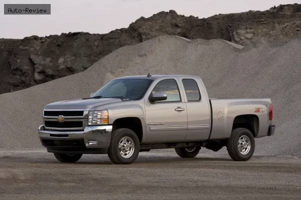Chevrolet Silverado 2500 HD Silverado 2500 HD II (GMT900) Extended Cab Long Box 6.6 Duramax TD V8 (365 лс) 4WD Automatic 2007 - 2010 — фото 2