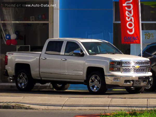 Chevrolet Silverado 3500 HD Silverado 3500 HD III (K2XX) Crew Cab Standard Box 6.6 Duramax TD V8 (445 лс) SRW Automatic 2017 - 2019 — фото 4