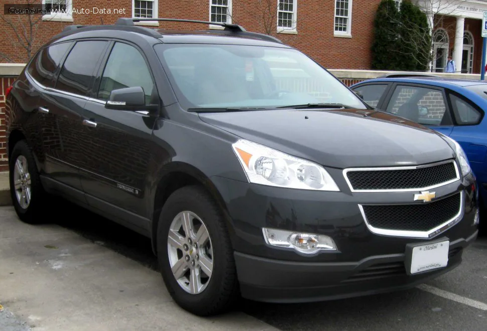 Chevrolet Traverse Traverse I 3.6 V6 (281 лс) AWD Automatic 2009 - 2012