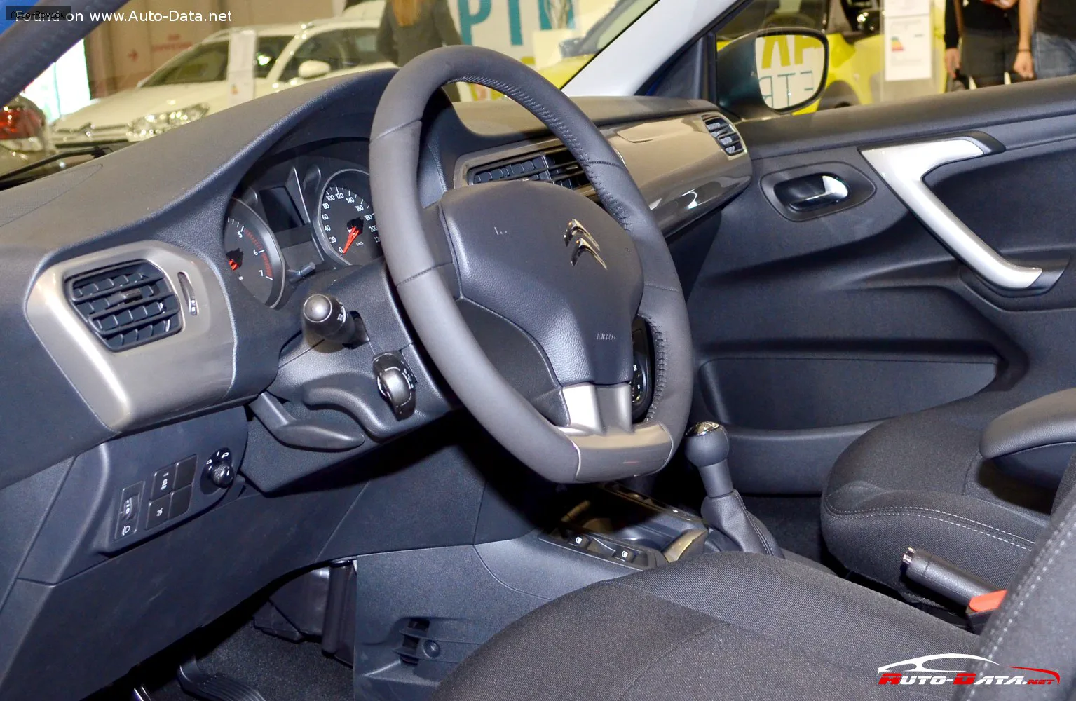 Citroen C-Elysee C-Elysee II (Phase I, 2012) 1.2 PureTech (82 лс) 2015 - 2016 — фото 3