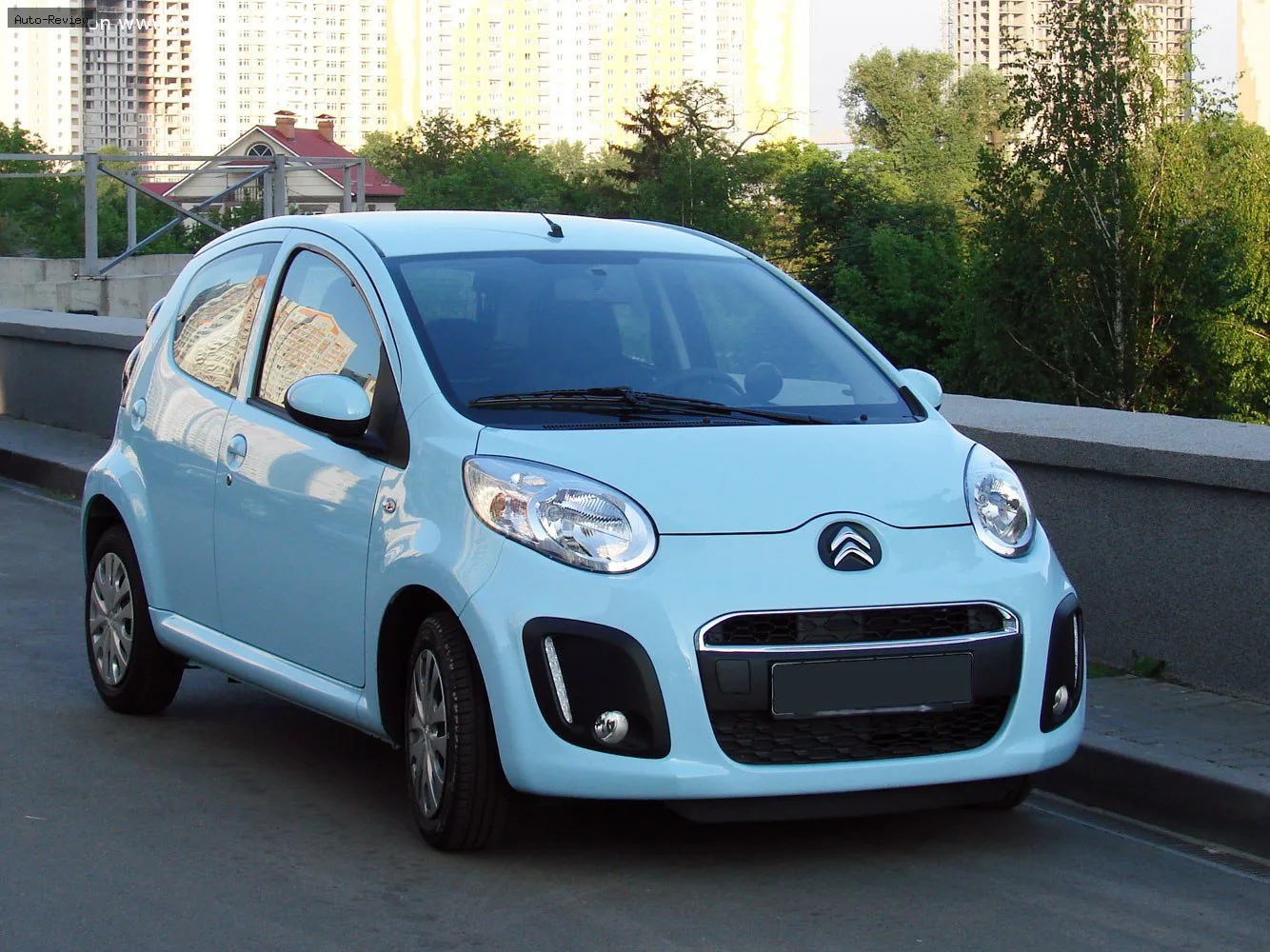 Citroen C1 C1 I (Phase III, 2012 3-door) 1.0i (68 лс) 2012 - 2014