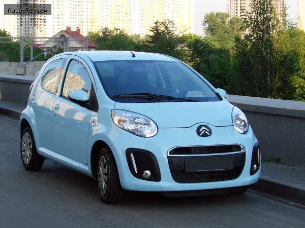 Citroen C1 C1 I (Phase III, 2012 5-door) 1.0i (68 лс) EGS 2012 - 2014 — фото 2