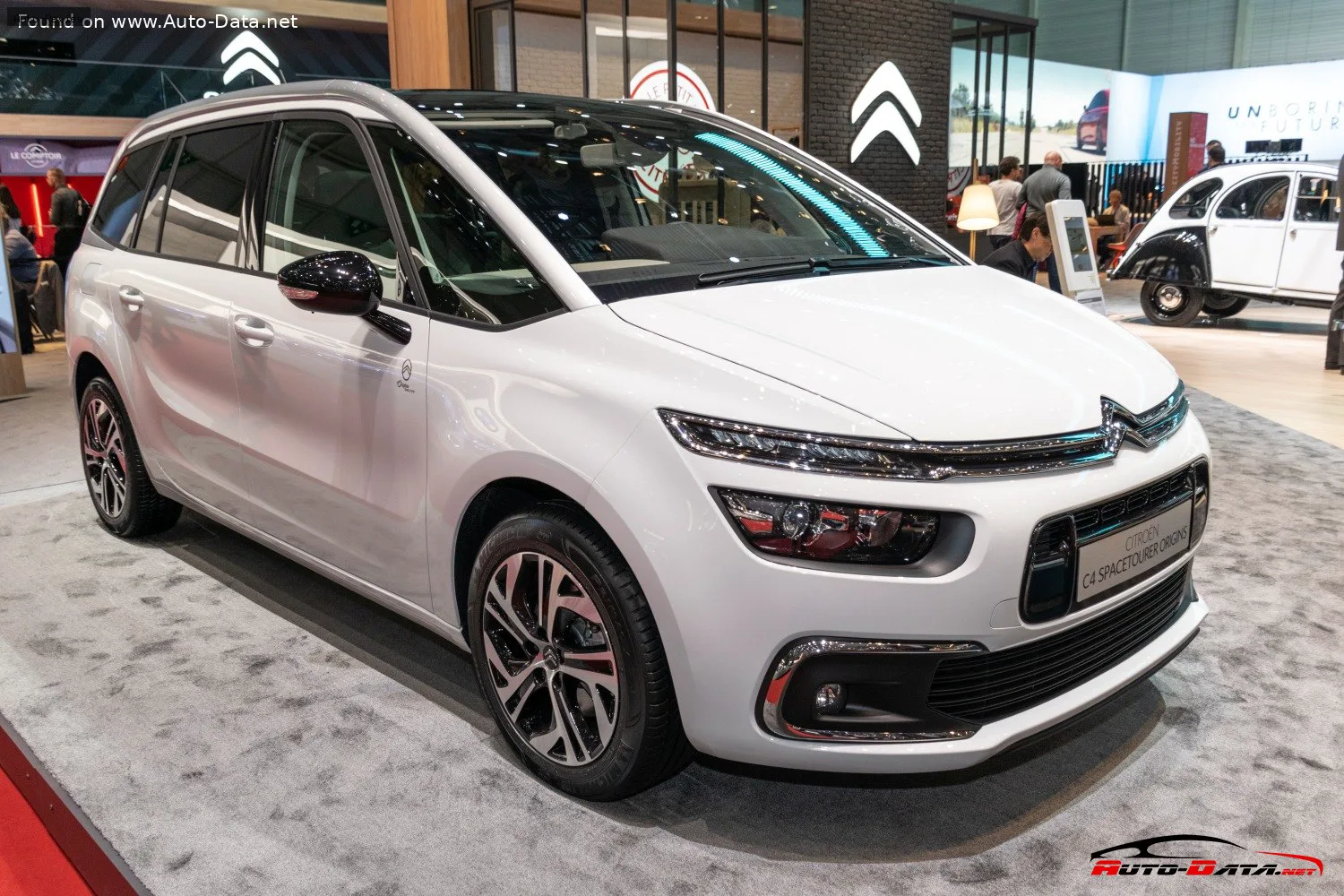 Citroen C4 SpaceTourer C4 SpaceTourer (Phase I, 2018) 1.6 THP (165 лс) Automatic 2018 - 2018