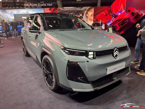 Citroen C5 Aircross C5 Aircross II (Phase I, 2025) e-C5 73 kWh (213 лс) Komfort Range 2025 - — фото 2