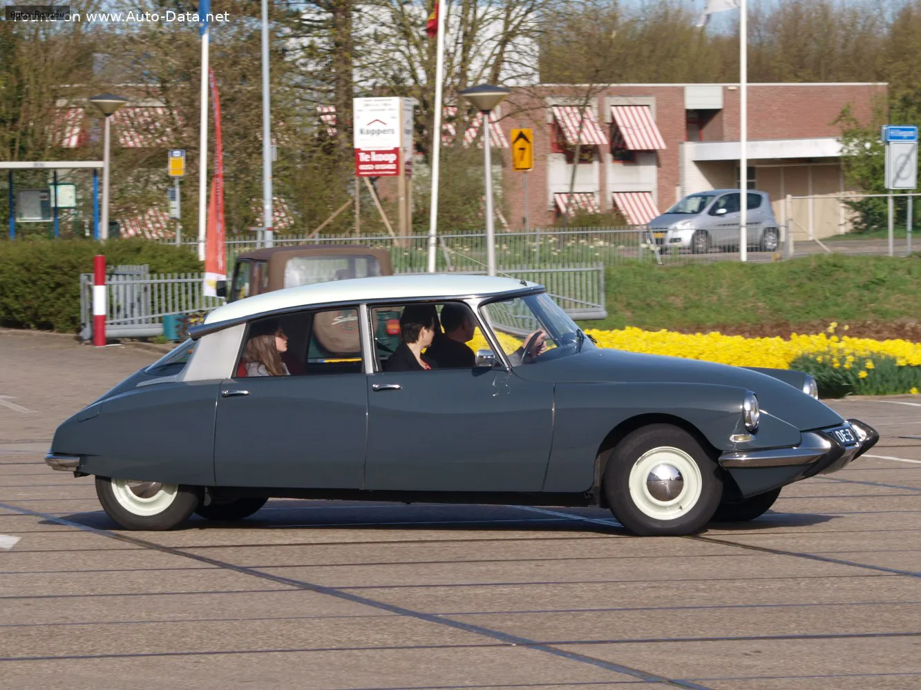 Citroen ID ID II 19 B (78 лс) 1964 - 1967