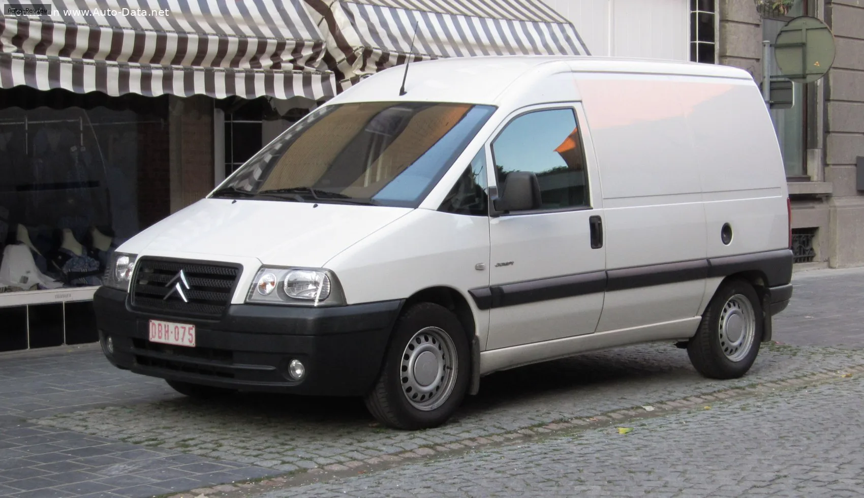Citroen Jumpy Jumpy I (facelift 2004) 2.0 HDi (109 лс) Long 2004 - 2006