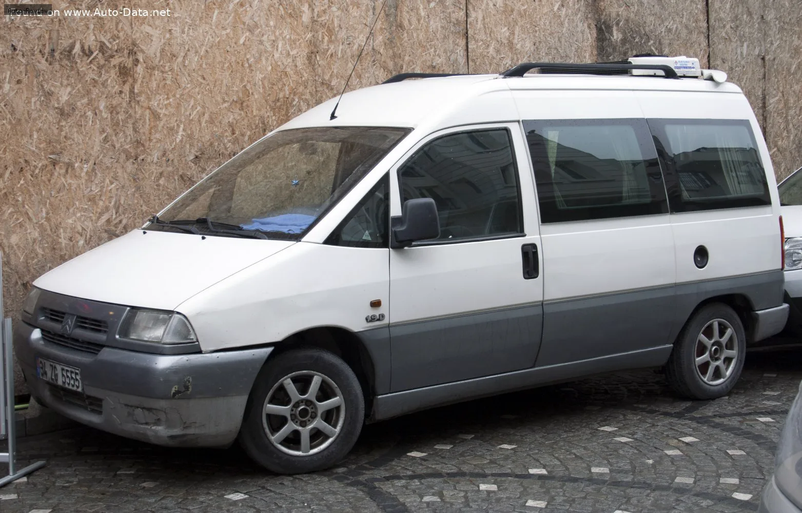 Citroen Jumpy Jumpy I Combi 2.0 HDi (94 лс) 9 Seat 2000 - 2001