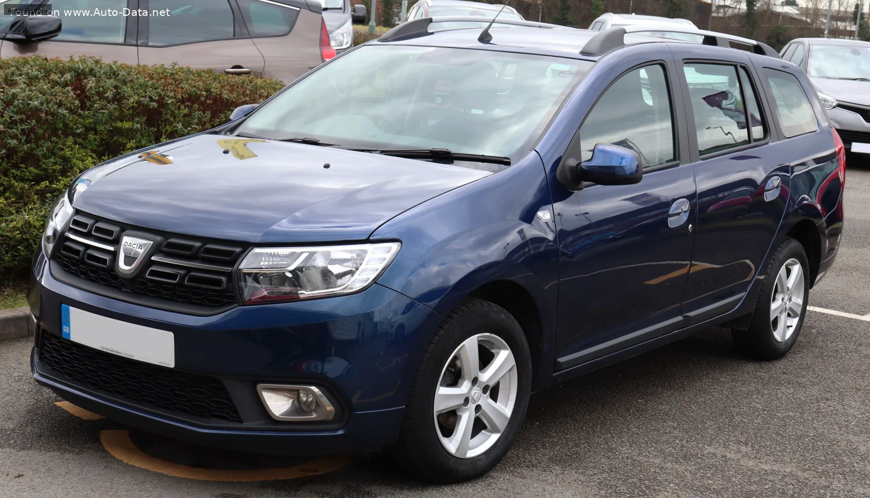 Dacia Logan Logan II (facelift 2016) 1.0 SCe (73 лс) 2018 - 2020 — фото 3