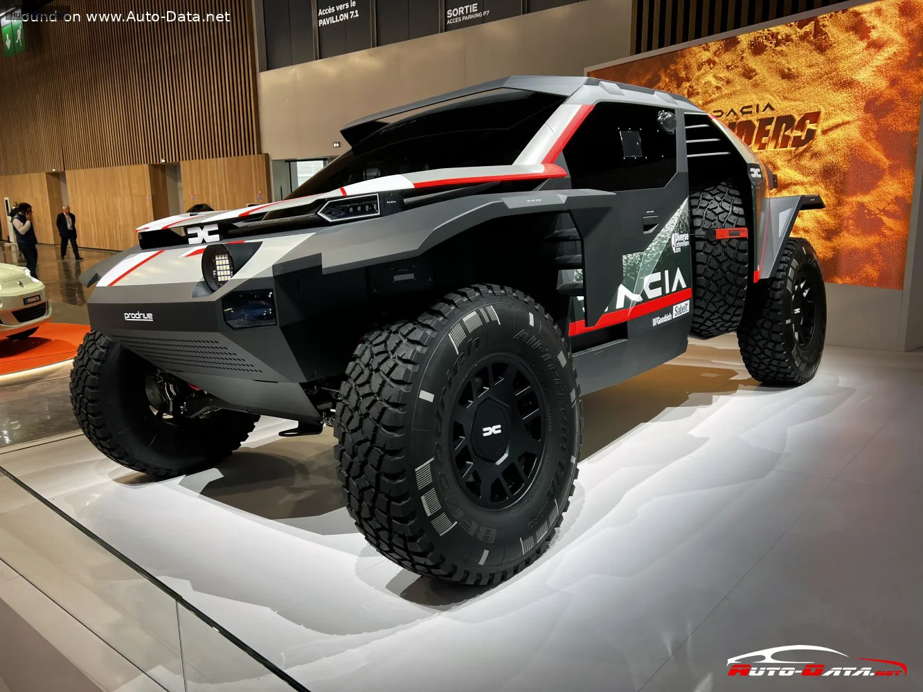 Dacia Sandrider Sandrider (Prototype) 3.0 V6 (360 лс) 4x4 2024 - 2024