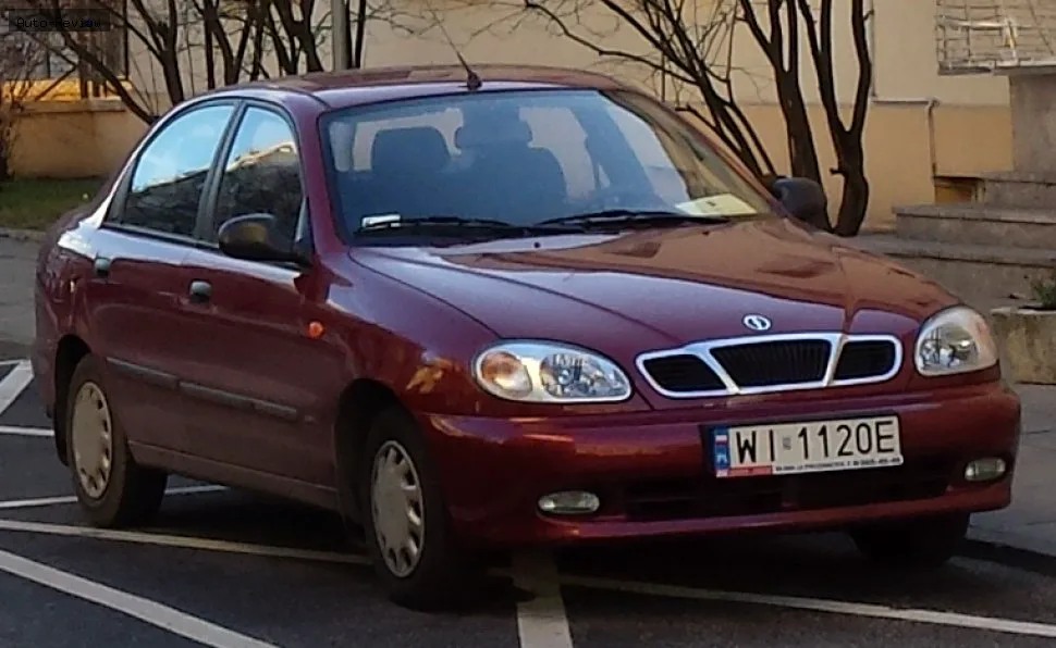 Daewoo Lanos (Sens) Lanos (KLAT) 1.3 i (75 лс) 1997 - 2002